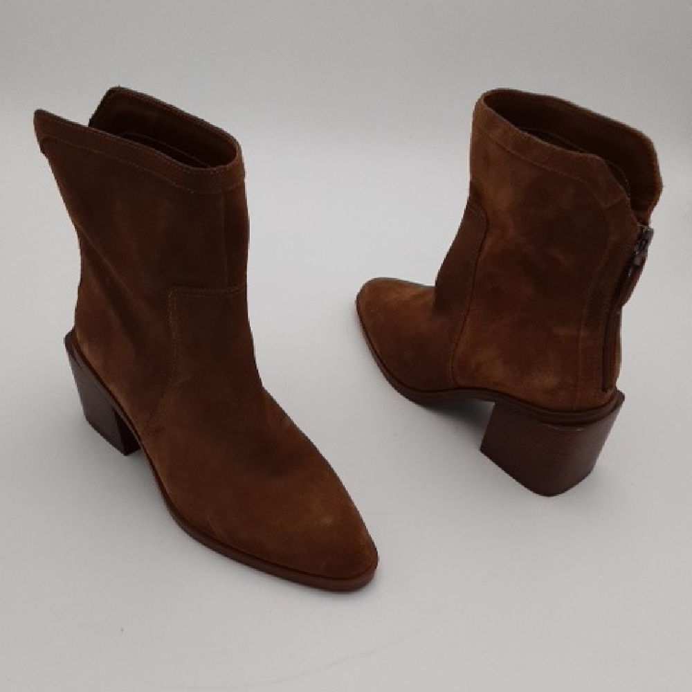 Vince Camuto Brown Suede Women's Ankle Boots 6M Casual Event Y2k Festival Rodeo